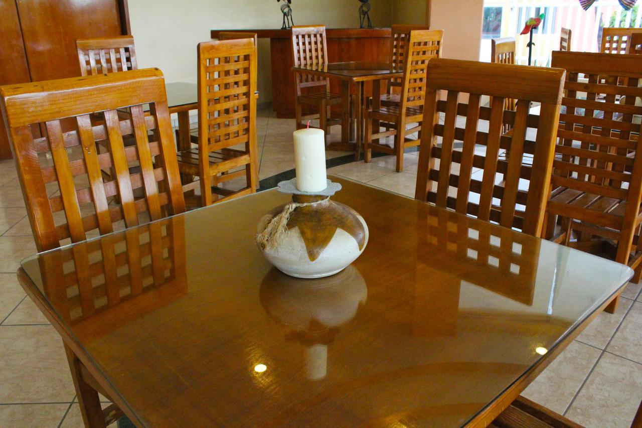 Hotel Real De Cortes Los Reyes  Ngoại thất bức ảnh