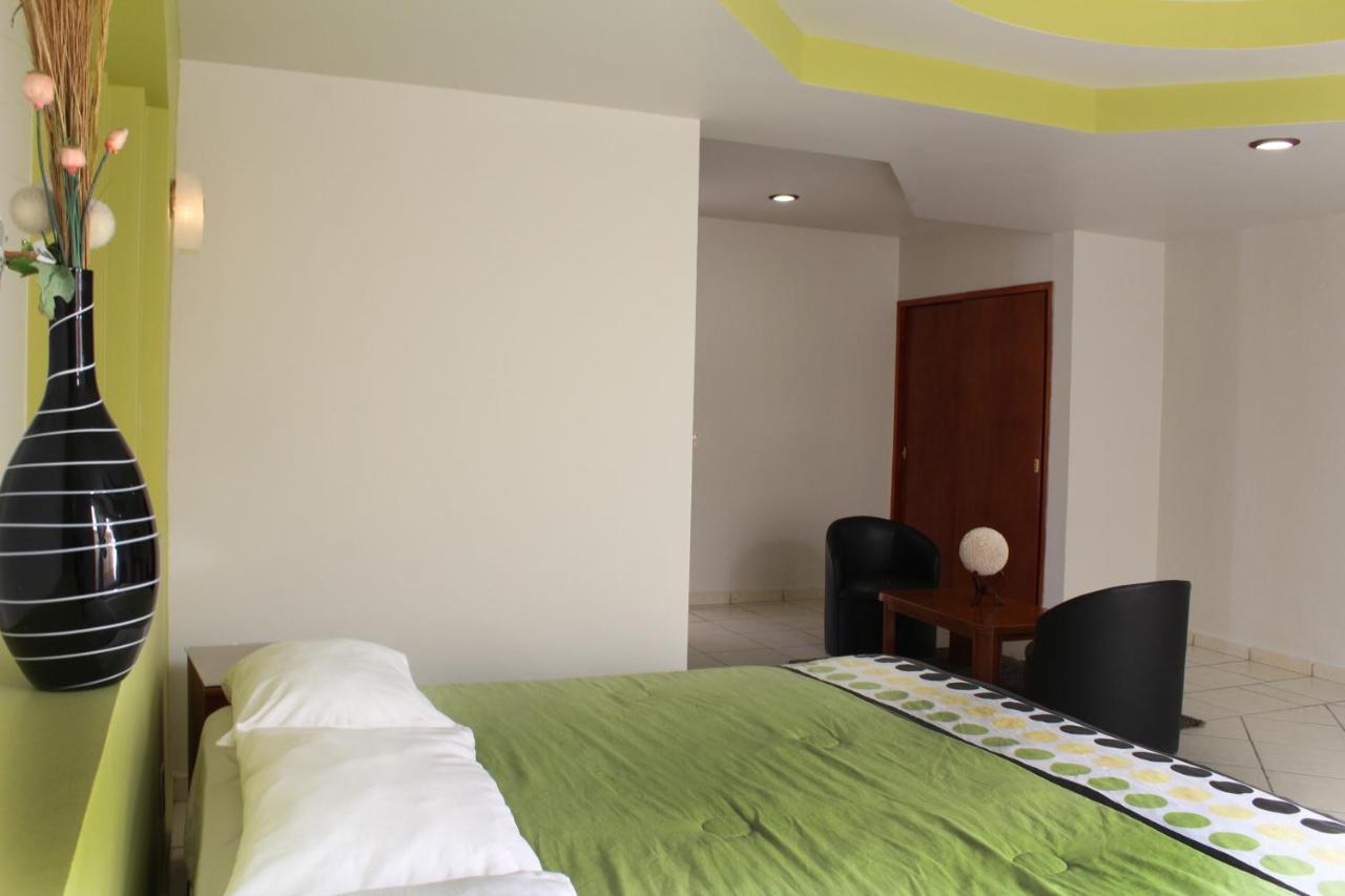 Hotel Real De Cortes Los Reyes  Ngoại thất bức ảnh